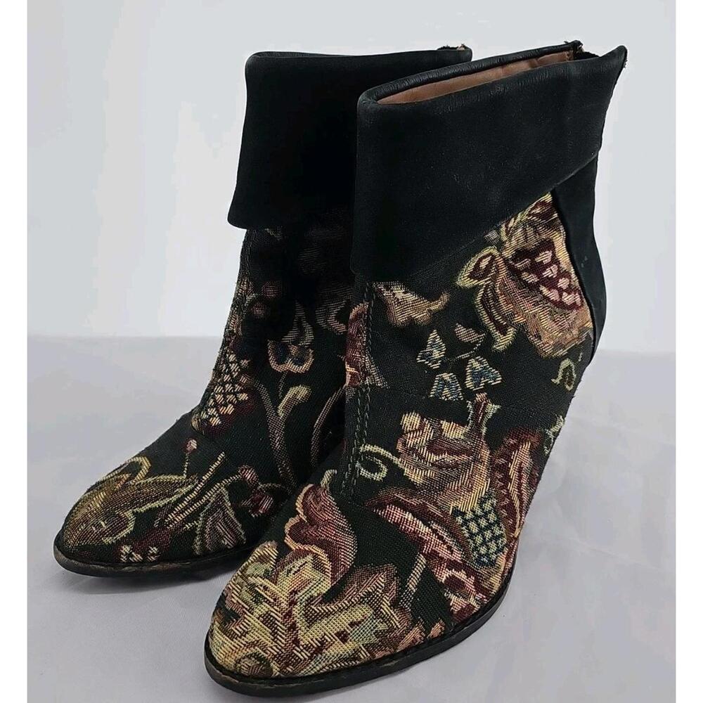 Baroque Leather Womens Ankle Bootie 8.5 Green Tapestry Back Zip